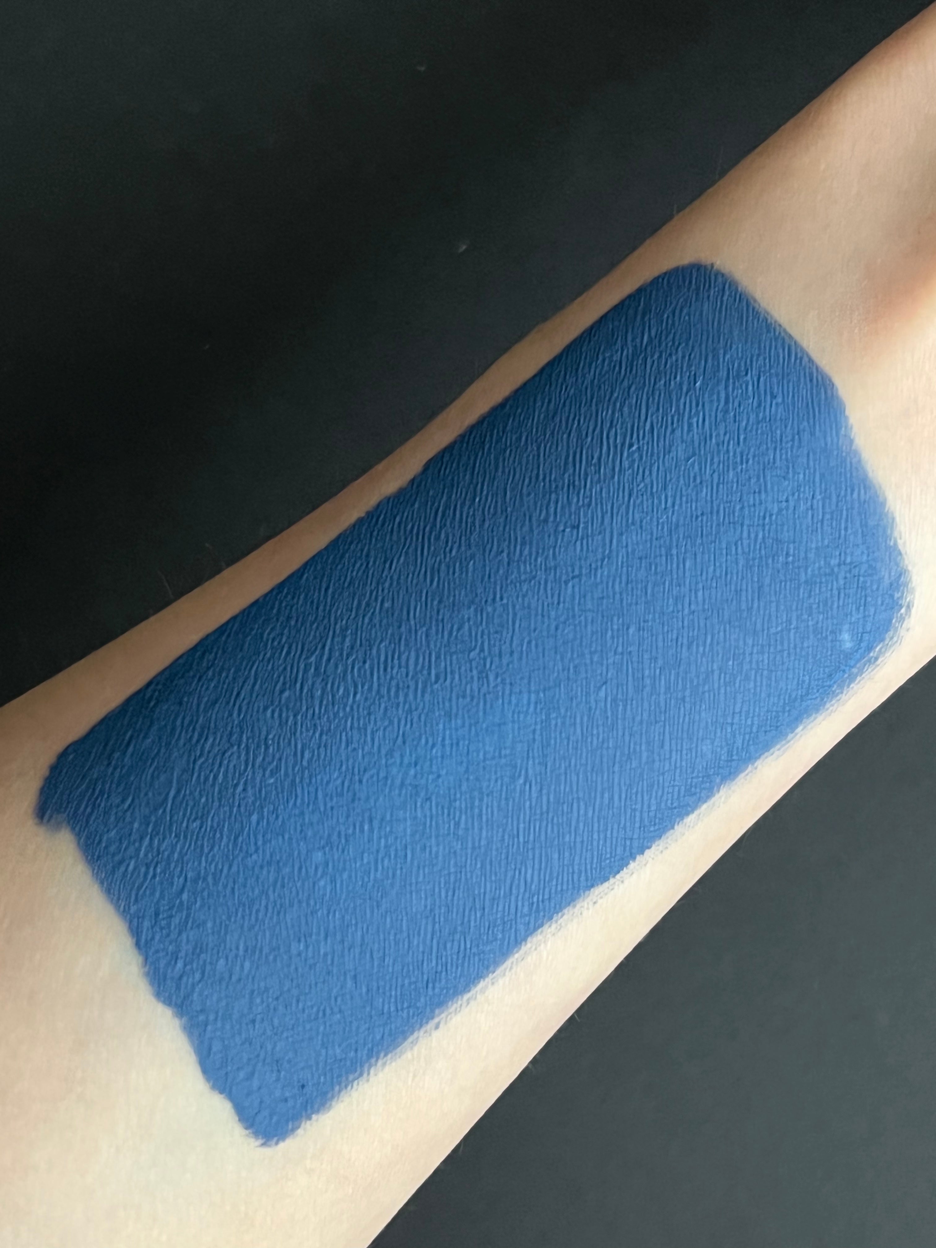 30 - Denim (Blue) Water Activated Graphic Liner